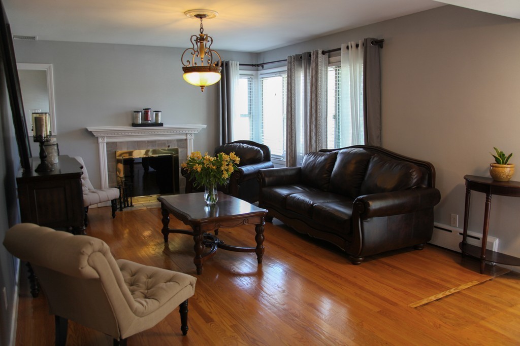 98 Pleasant View Street Methuen, MA 01844 - Photo 2 of 22