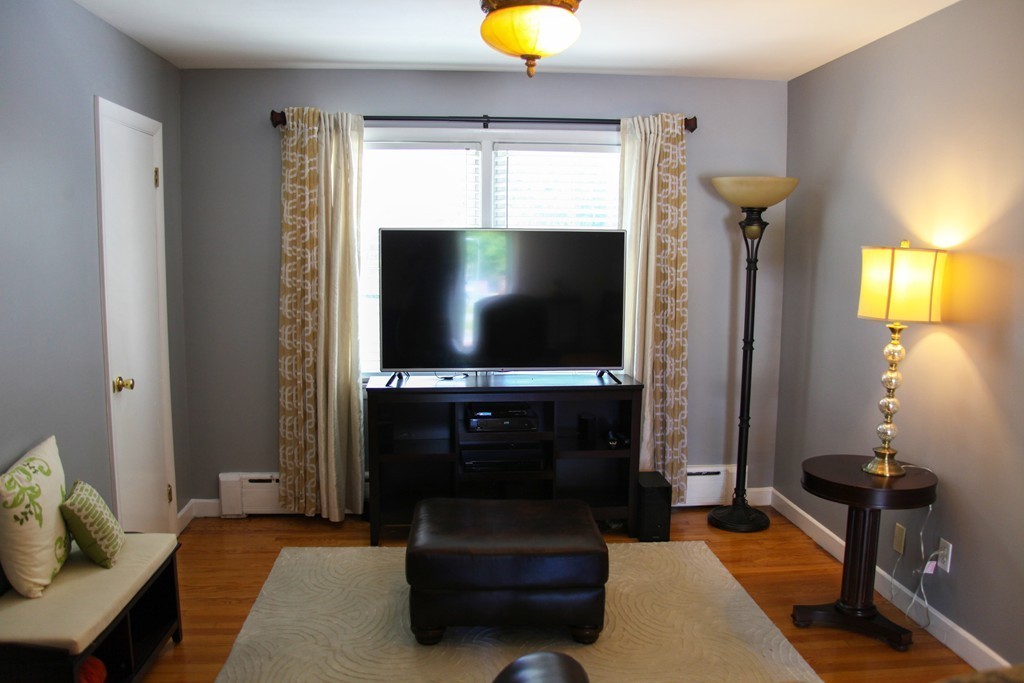 98 Pleasant View Street Methuen, MA 01844 - Photo 4 of 22