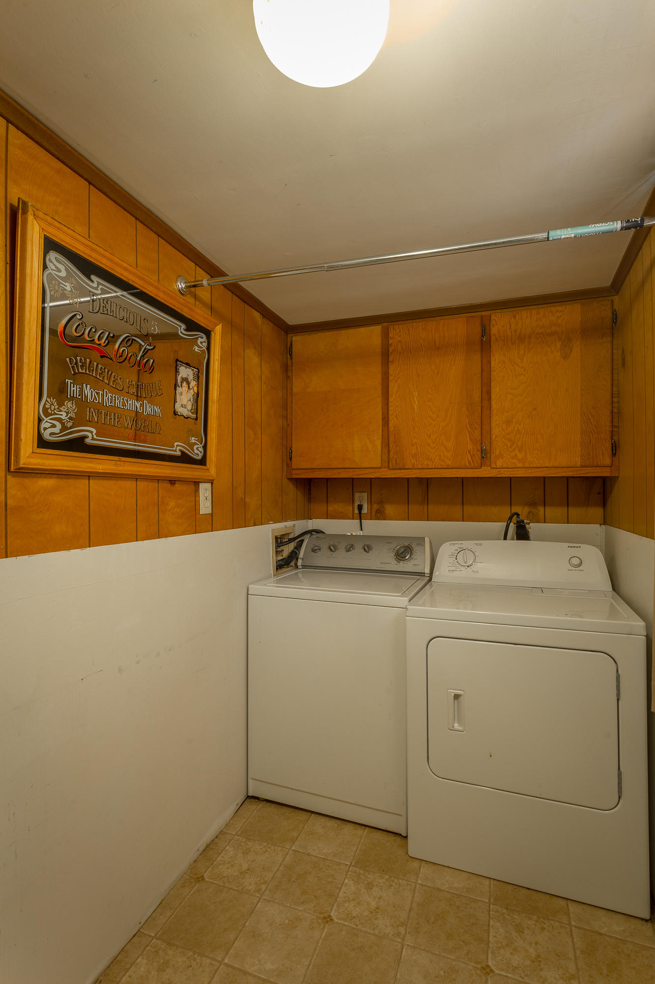 327 Isbill Road Chattanooga, TN 37419 - Photo 16 of 20 laundry room