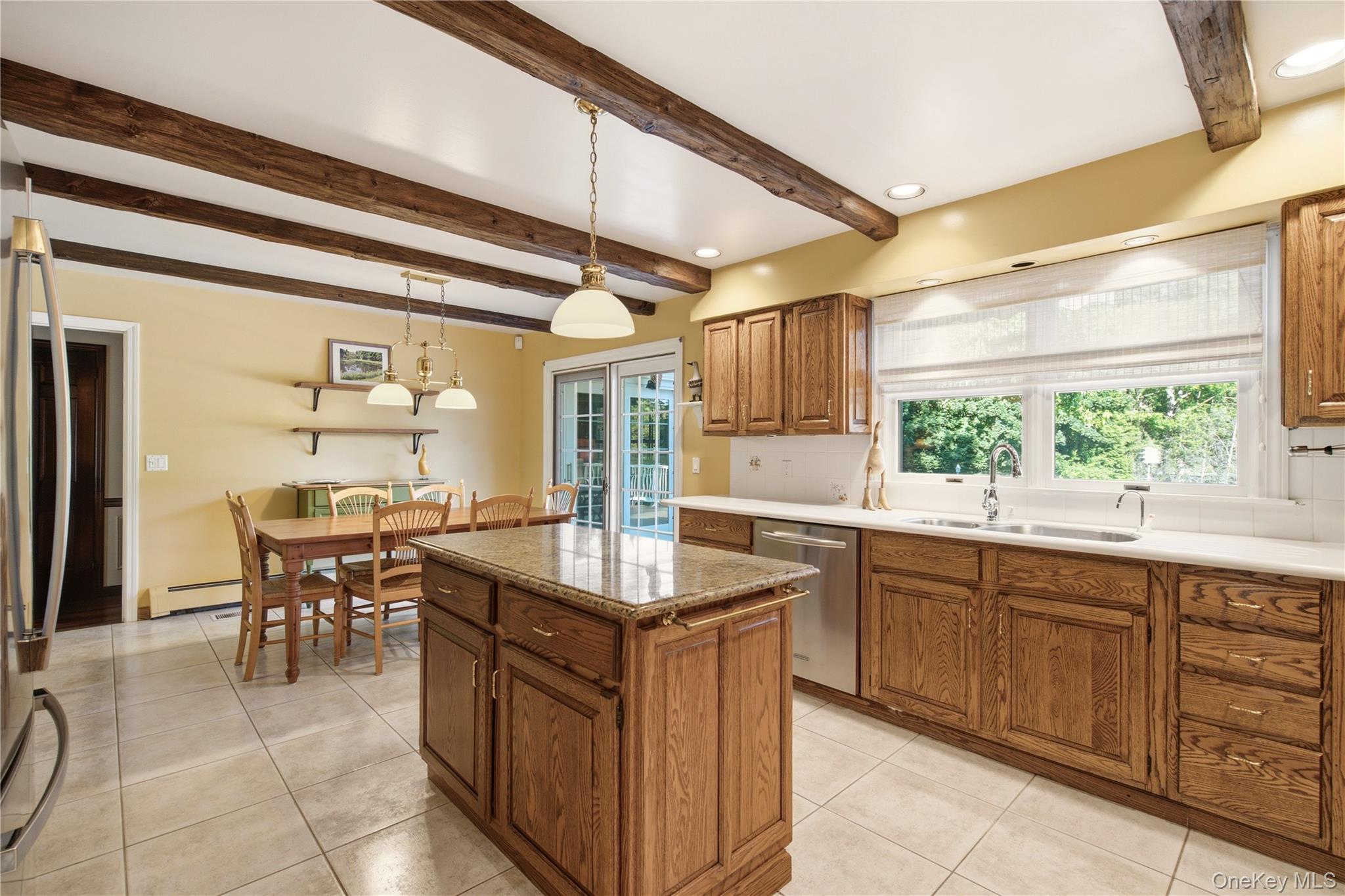 54 Snake Hill Road Cold Spring Harbor, NY 11724 - Photo 18 of 39