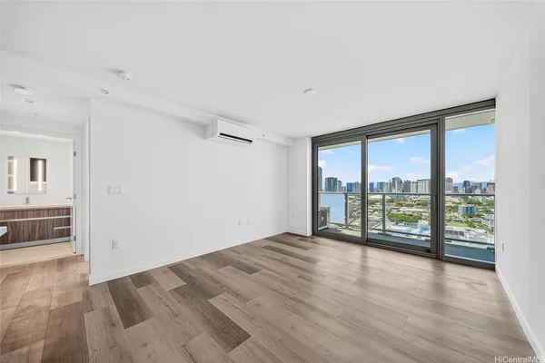 $4,000 | 1500 Rycroft Street, Unit 2306R, Honolulu, HI 96814