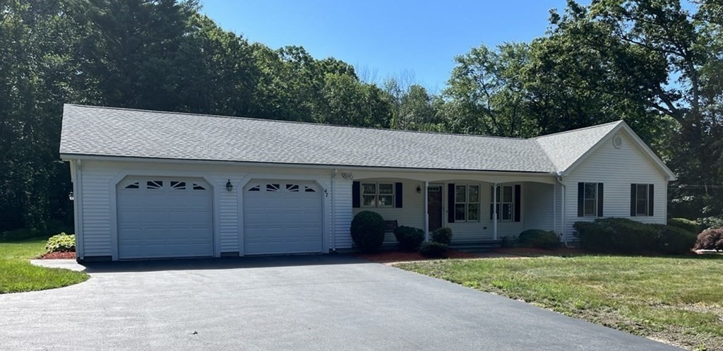 47 George Street Mendon, MA 01756 - Photo 1 of 21 Gallery Image 1