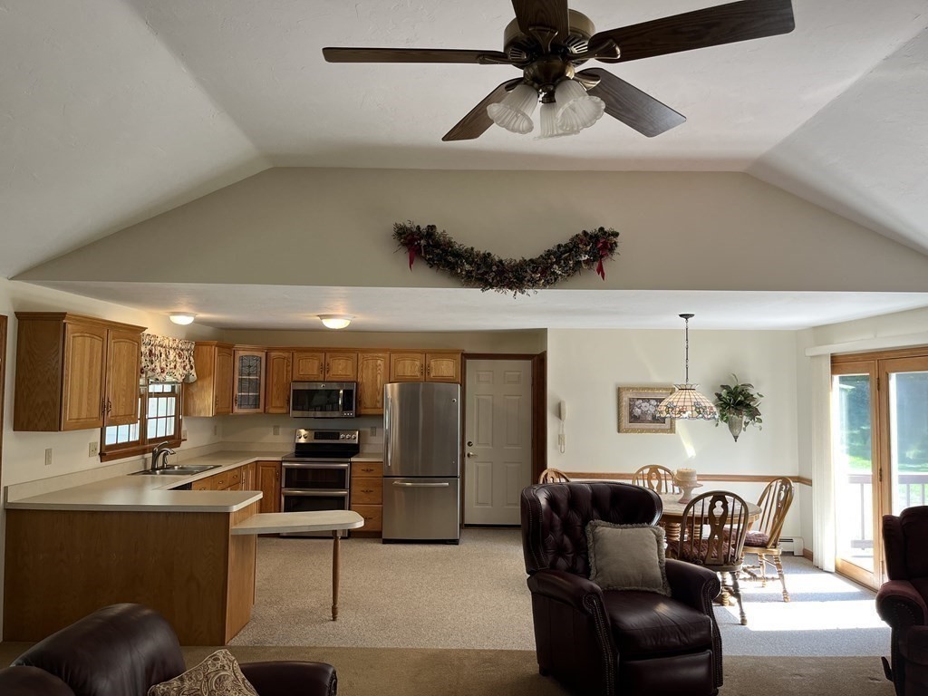 47 George Street Mendon, MA 01756 - Photo 11 of 21 Gallery Image 11