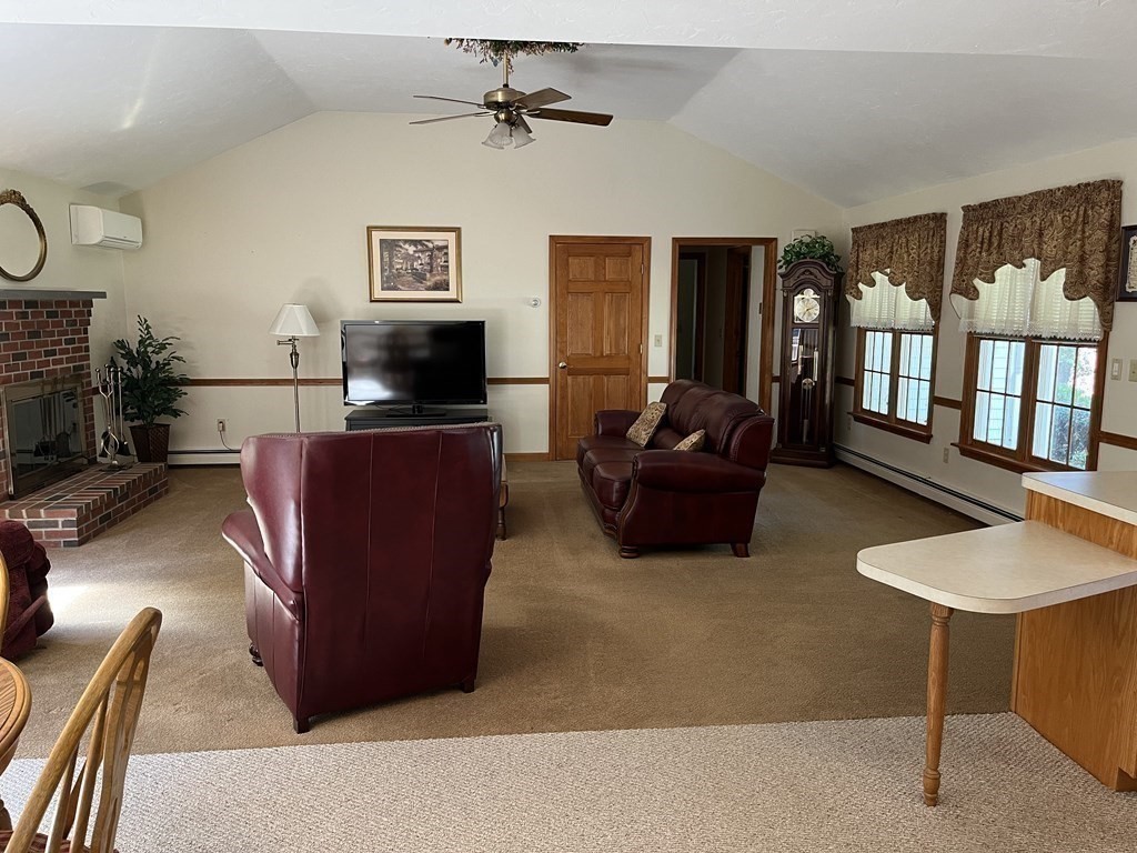 47 George Street Mendon, MA 01756 - Photo 15 of 21 Gallery Image 15