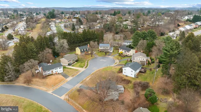 $550,000 | 7 Bromwell Court, Cockeysville, MD 21030