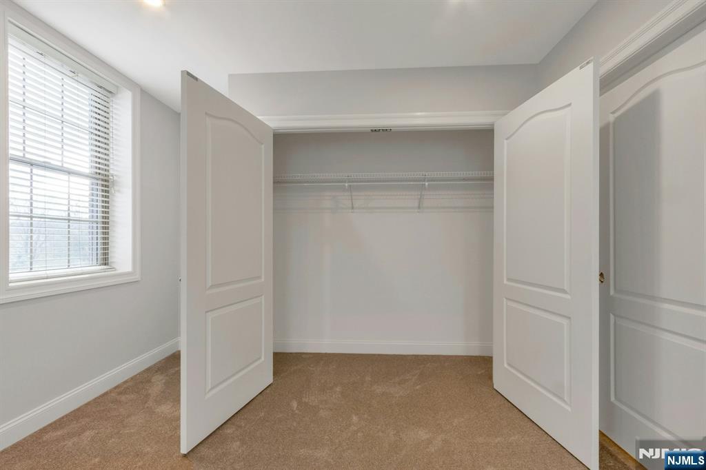 5401 Rio Vista Drive Mahwah, NJ 07430 - Photo 15 of 26 a view of an empty room