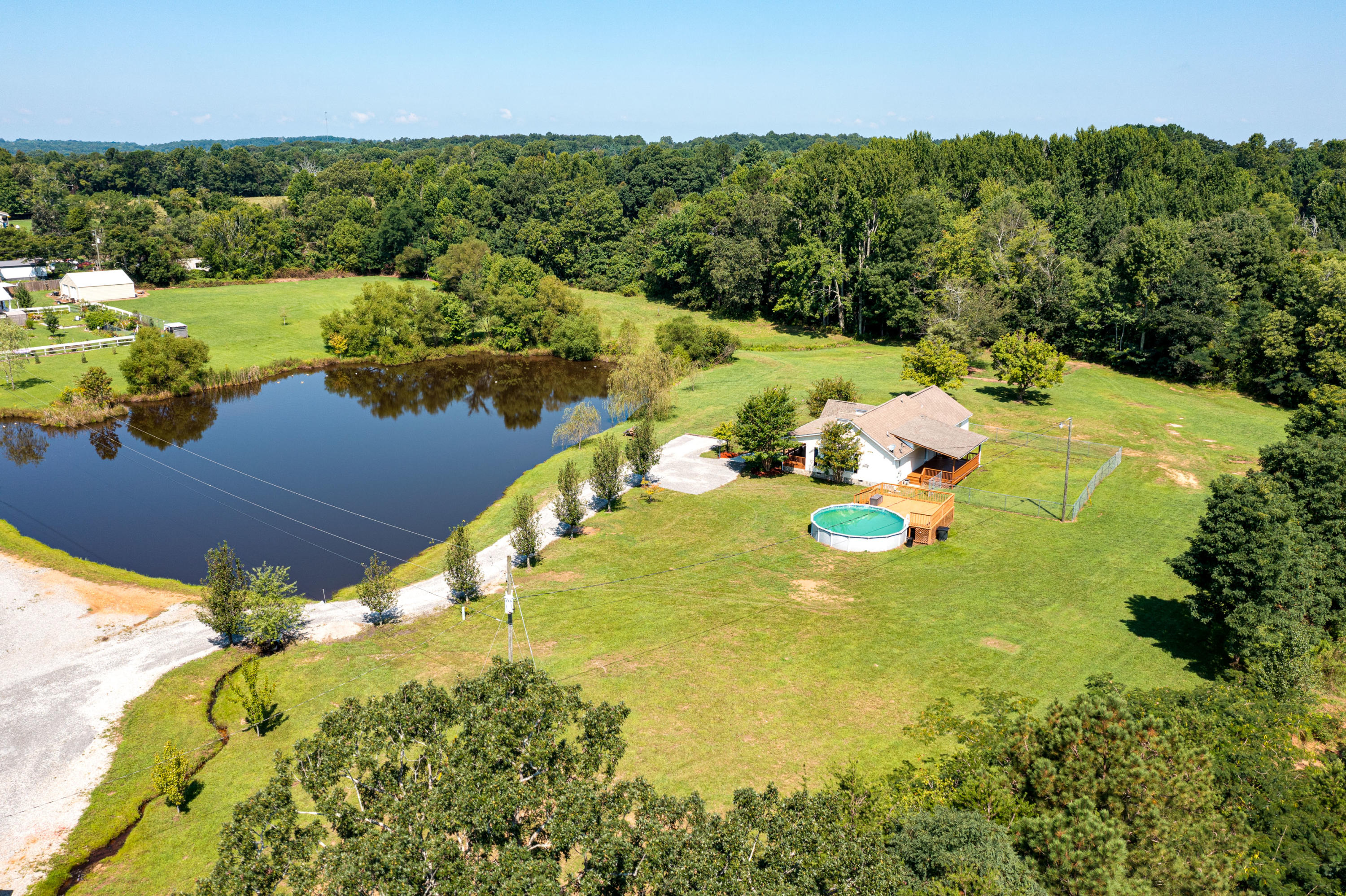 94 Porter Road Trenton, GA 30752 - Photo 31 of 33 94 Porter Rd edited-44