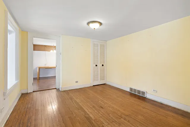 $699,000 | 2536 Old Glenview Road, Wilmette, IL 60091