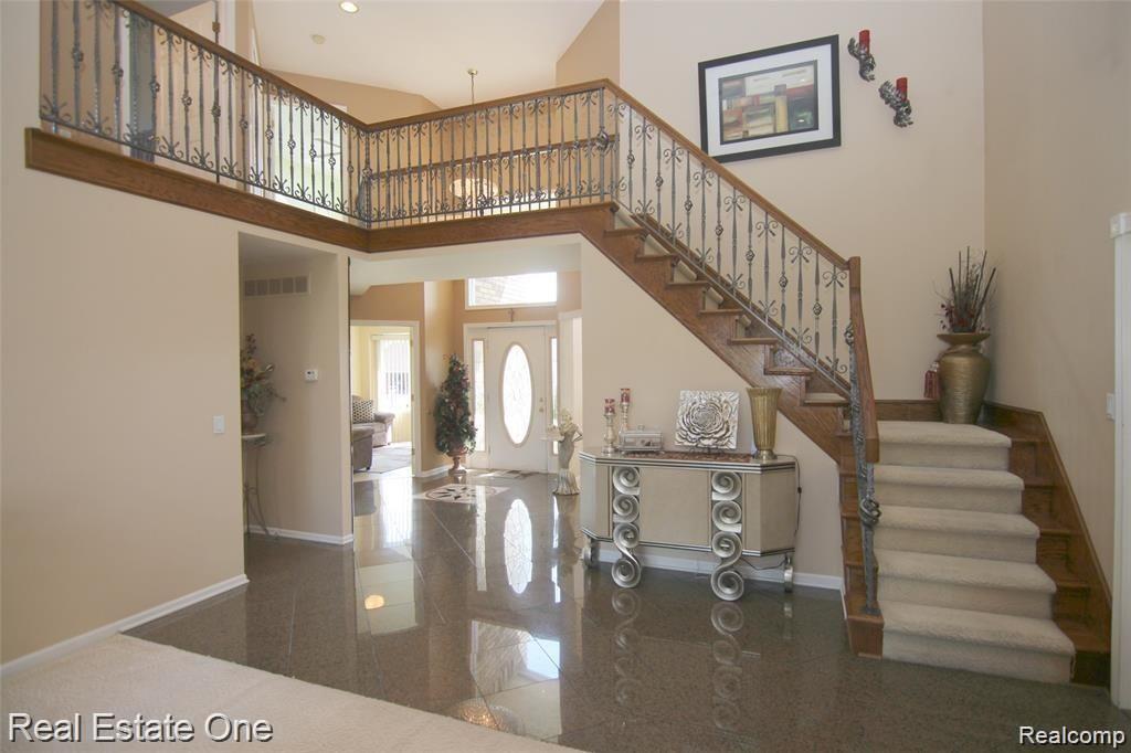 941 Norcross Drive Rochester, MI 48307 - Photo 7 of 31