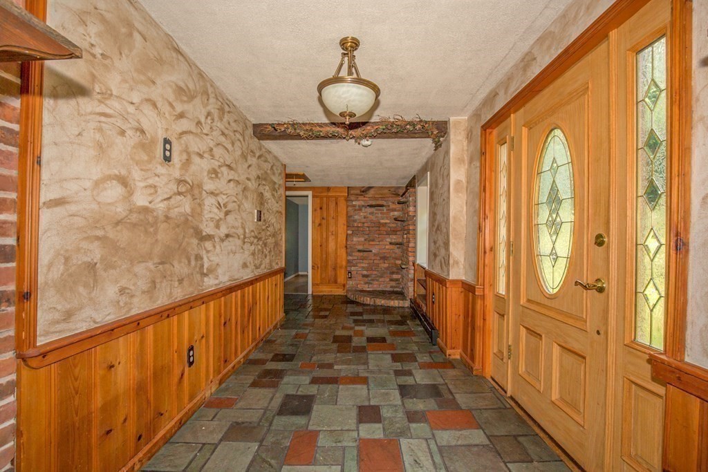 1542 Main Road Granville, MA 01034 - Photo 16 of 42