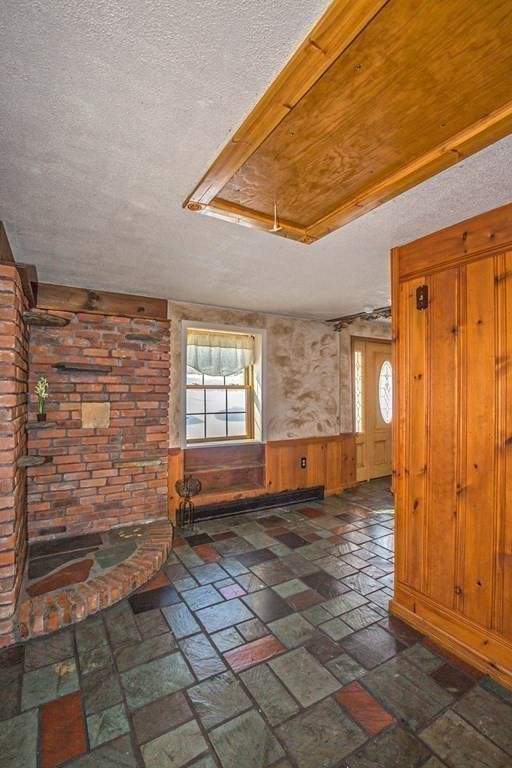 1542 Main Road Granville, MA 01034 - Photo 18 of 42