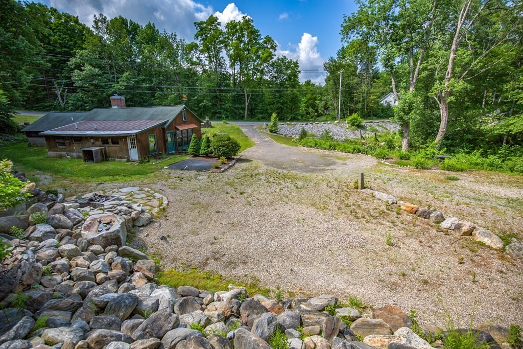 1542 Main Road Granville, MA 01034 - Photo 2 of 42