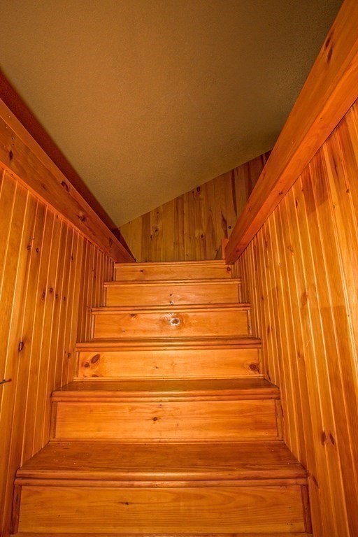 1542 Main Road Granville, MA 01034 - Photo 25 of 42