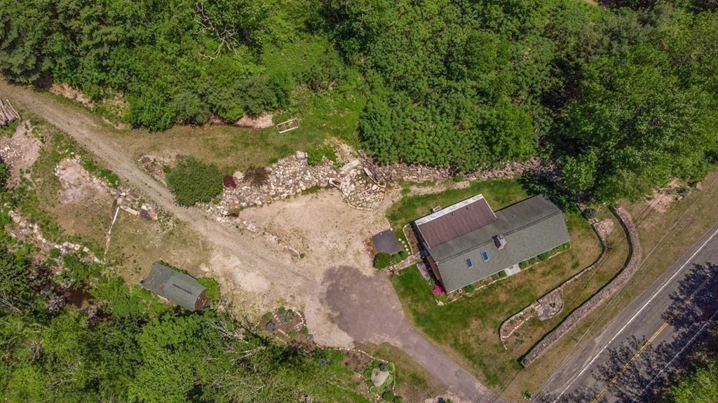 1542 Main Road Granville, MA 01034 - Photo 30 of 42