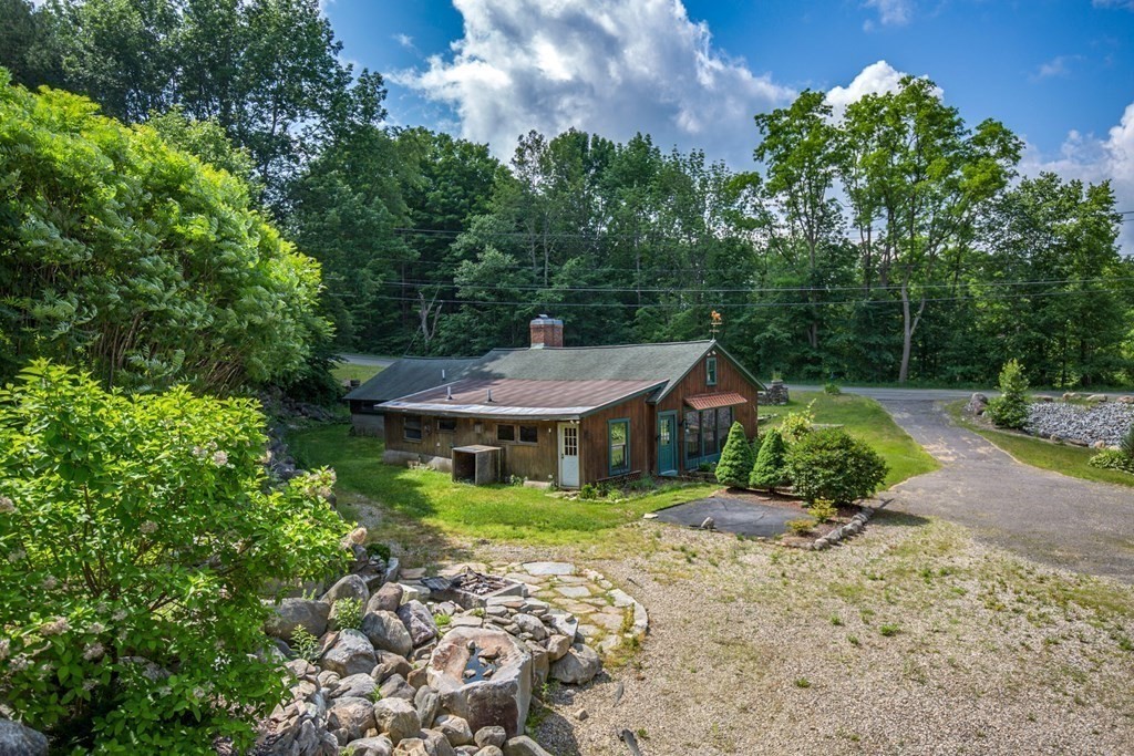 1542 Main Road Granville, MA 01034 - Photo 35 of 42