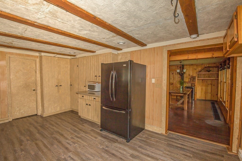 1542 Main Road Granville, MA 01034 - Photo 6 of 42