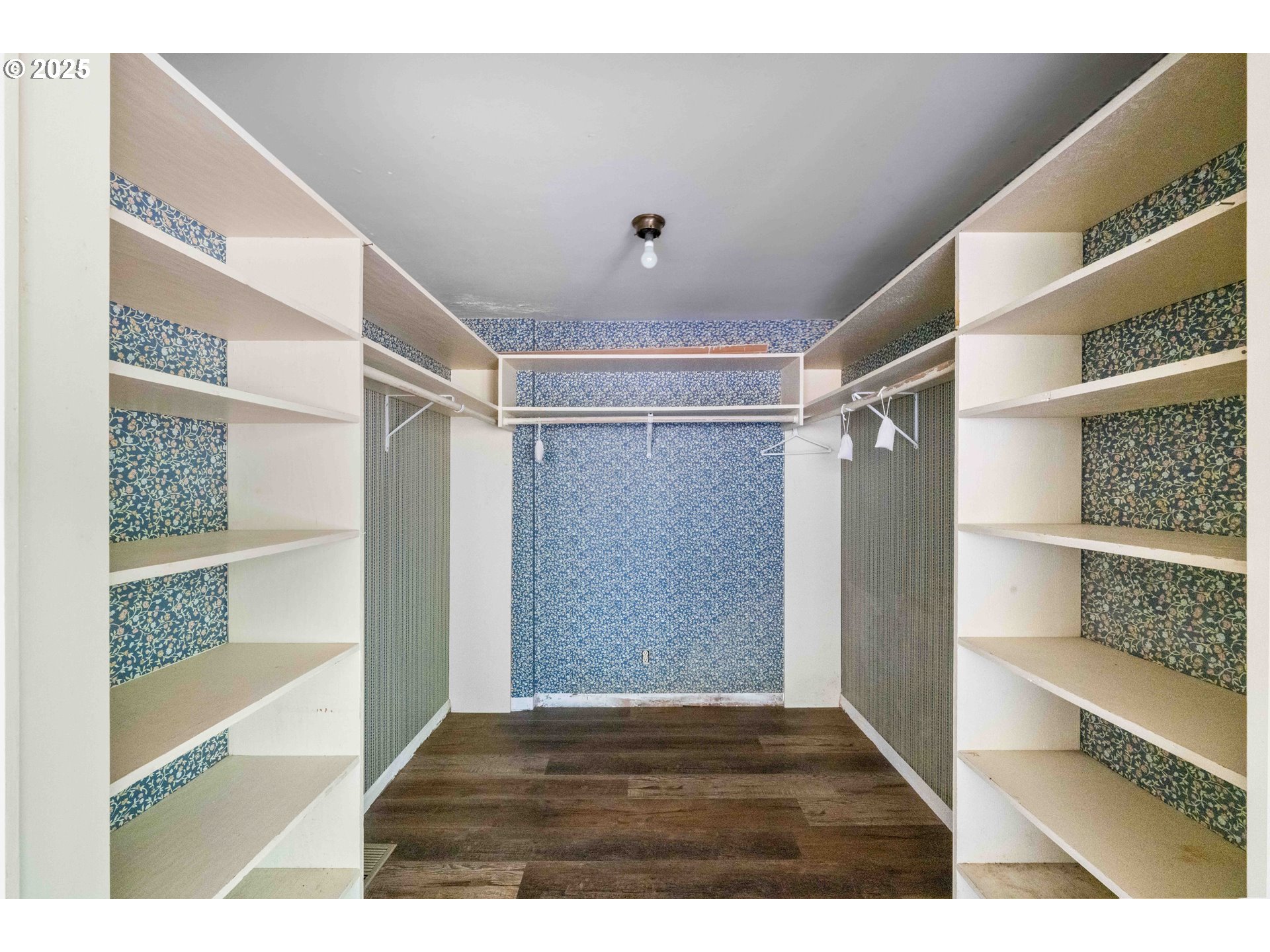 94540 Willanch Lane North Bend, OR 97459 - Photo 19 of 44