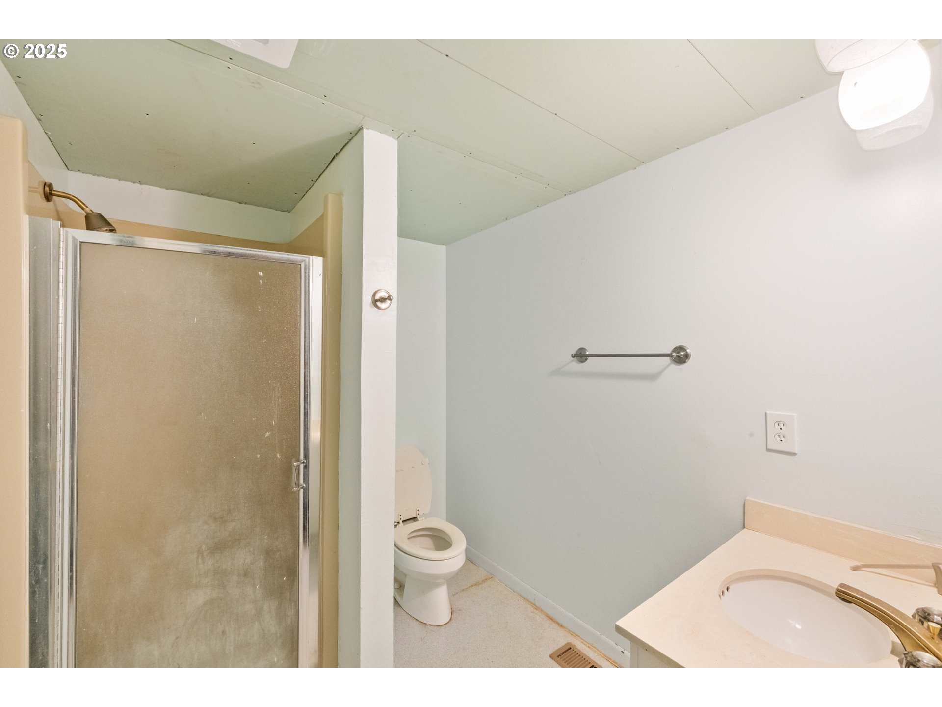 94540 Willanch Lane North Bend, OR 97459 - Photo 20 of 44