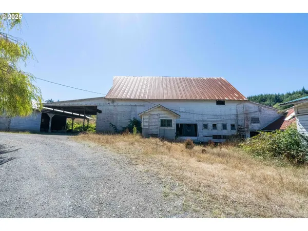 $1,475,000 | 94540 Willanch Lane, North Bend, OR 97459