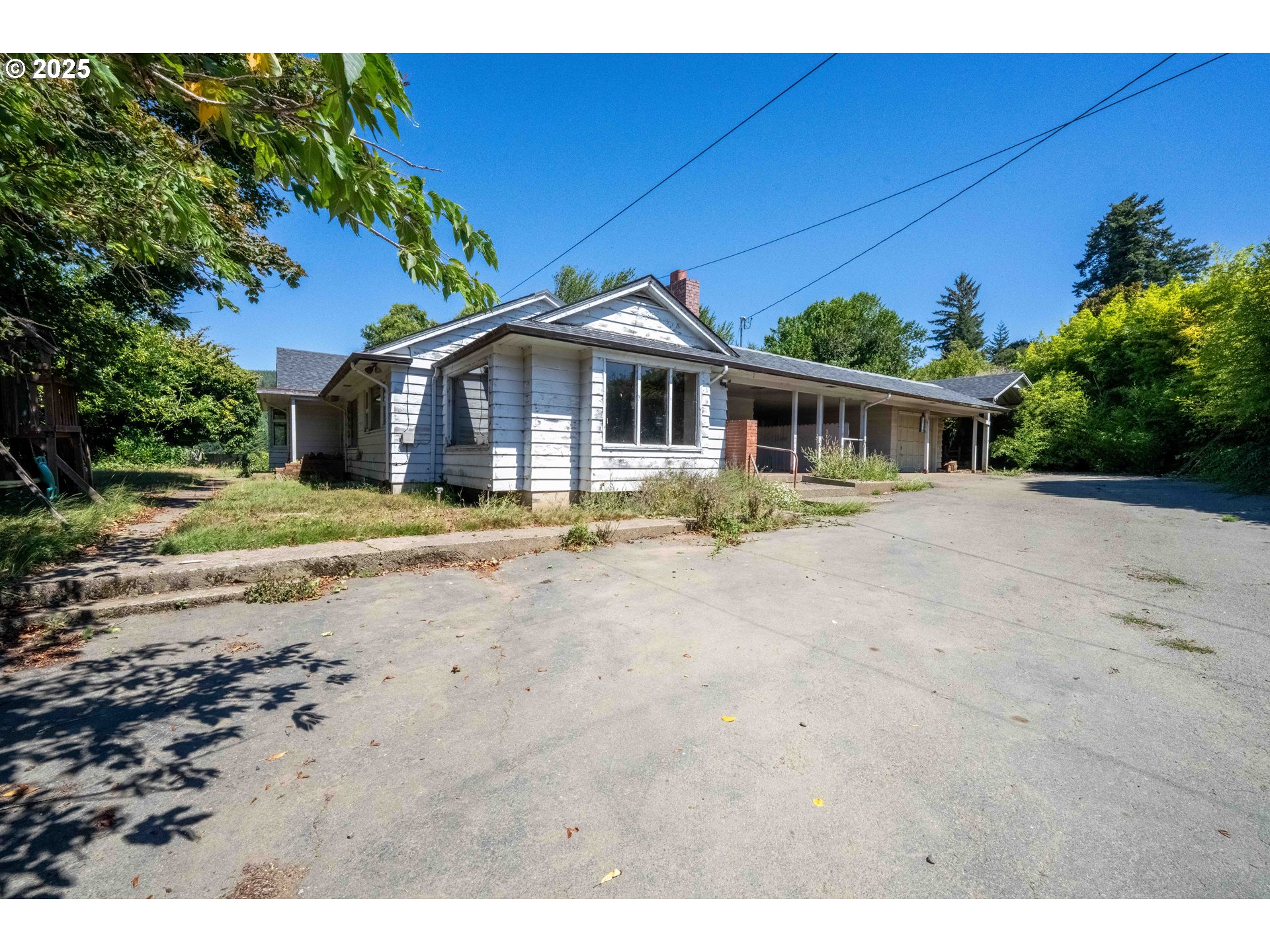 94540 Willanch Lane North Bend, OR 97459 - Photo 10 of 44