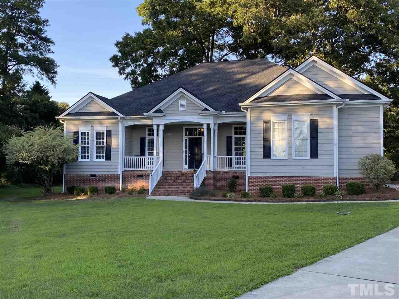 2001 Vintners Court Raleigh, NC 27610 - Photo 1 of 25 Gallery Image 1