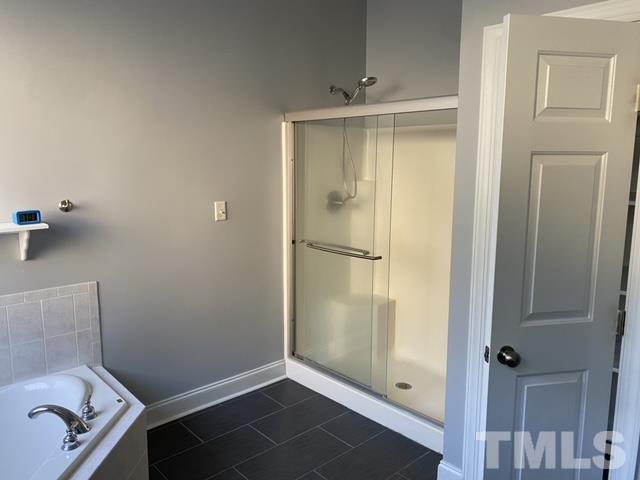 2001 Vintners Court Raleigh, NC 27610 - Photo 2 of 25 Gallery Image 2