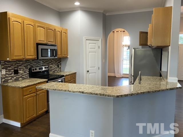 2001 Vintners Court Raleigh, NC 27610 - Photo 4 of 25 Gallery Image 4