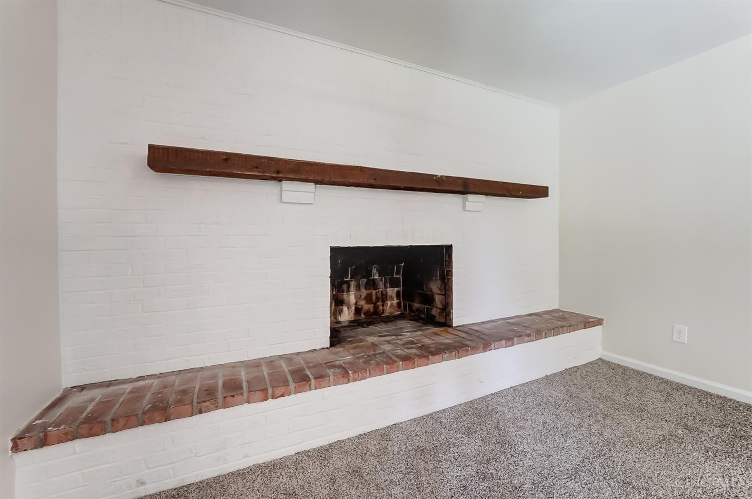 4555 Eck Road Middletown, OH 45042 - Photo 13 of 30 Gallery Image 13