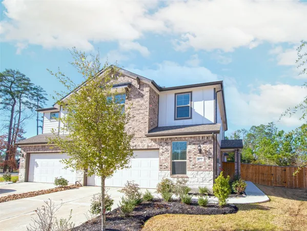 $2,400 | 107 Silver Sky Street, Conroe, TX 77304