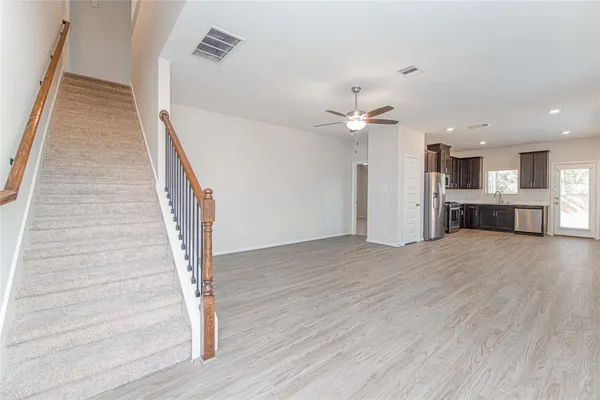 $2,400 | 107 Silver Sky Street, Conroe, TX 77304