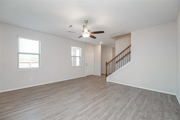 $2,400 | 107 Silver Sky Street, Conroe, TX 77304