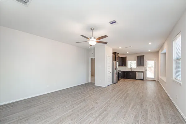 $2,400 | 107 Silver Sky Street, Conroe, TX 77304