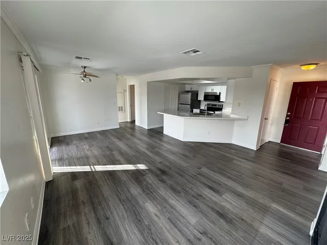 $1,300 | 8600 West Charleston Boulevard, Unit 2149, Las Vegas, NV 89117