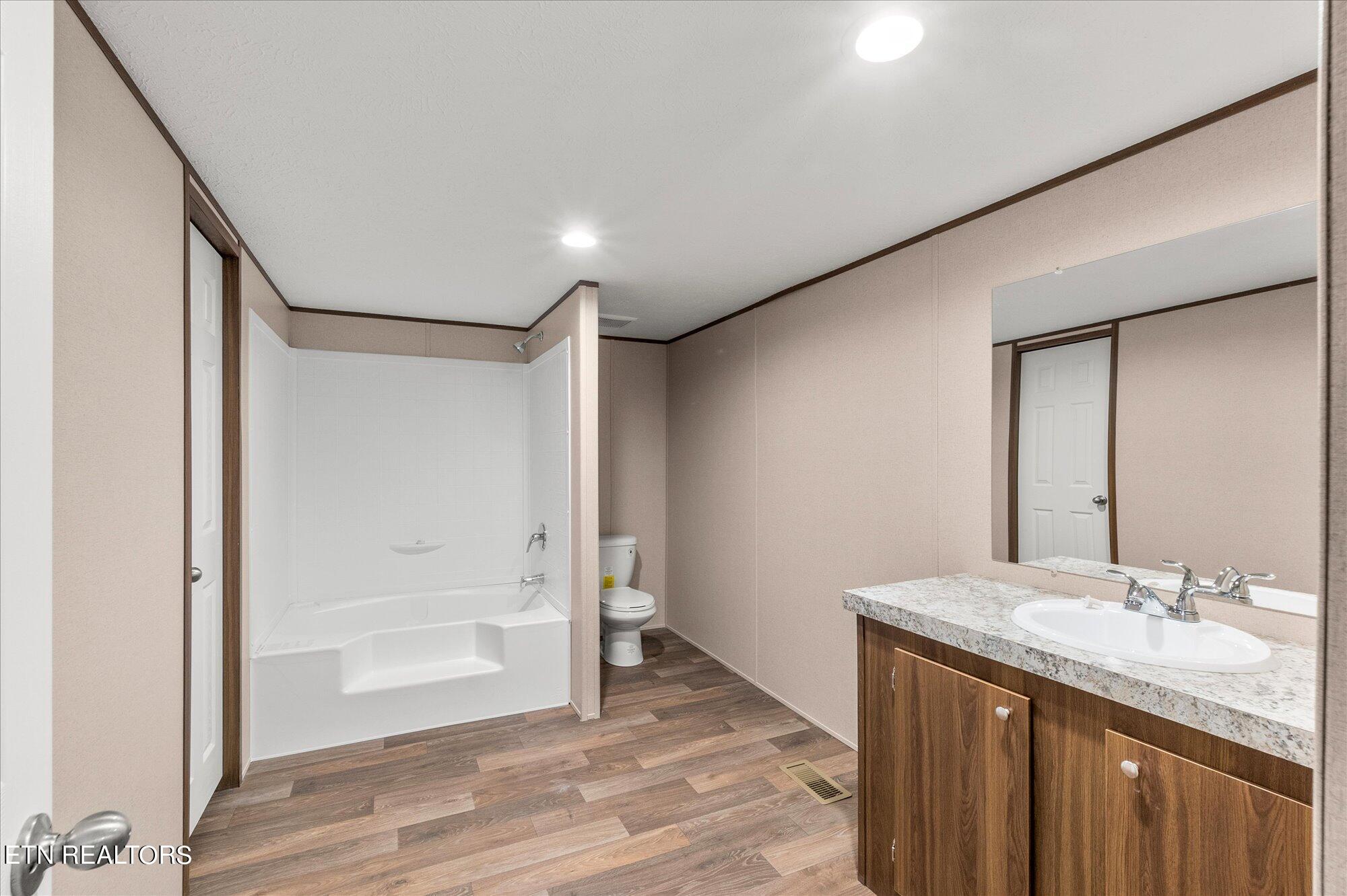 4316 McKamey Road Knoxville, TN 37921 - Photo 13 of 28 15-4318-McKamey-Rd-4316-Knoxville-TN-15