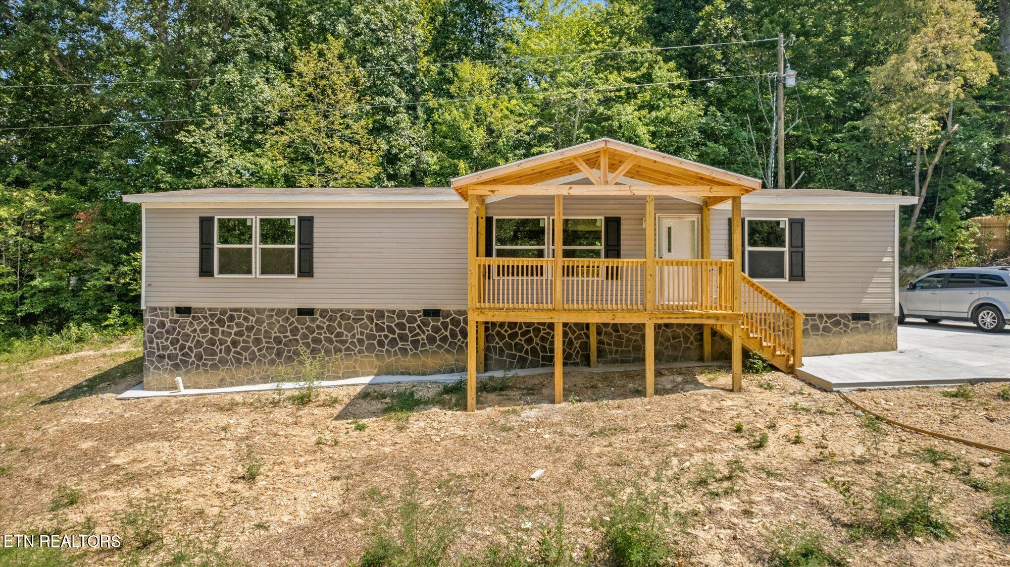 4316 McKamey Road Knoxville, TN 37921 - Photo 2 of 28 02-4318-McKamey-Rd-4316-Knoxville-TN-2