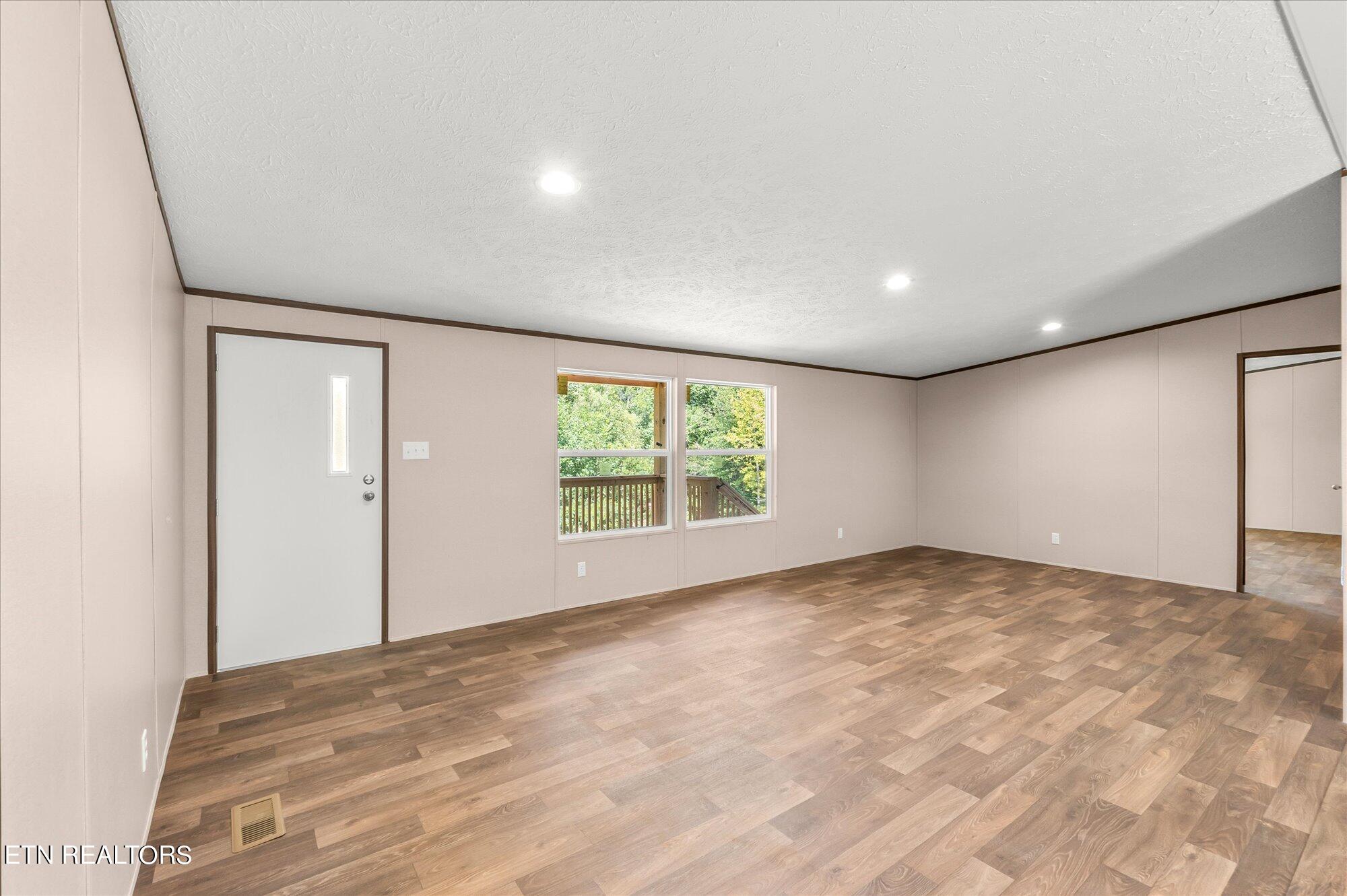 4316 McKamey Road Knoxville, TN 37921 - Photo 4 of 28 06-4318-McKamey-Rd-4316-Knoxville-TN-6