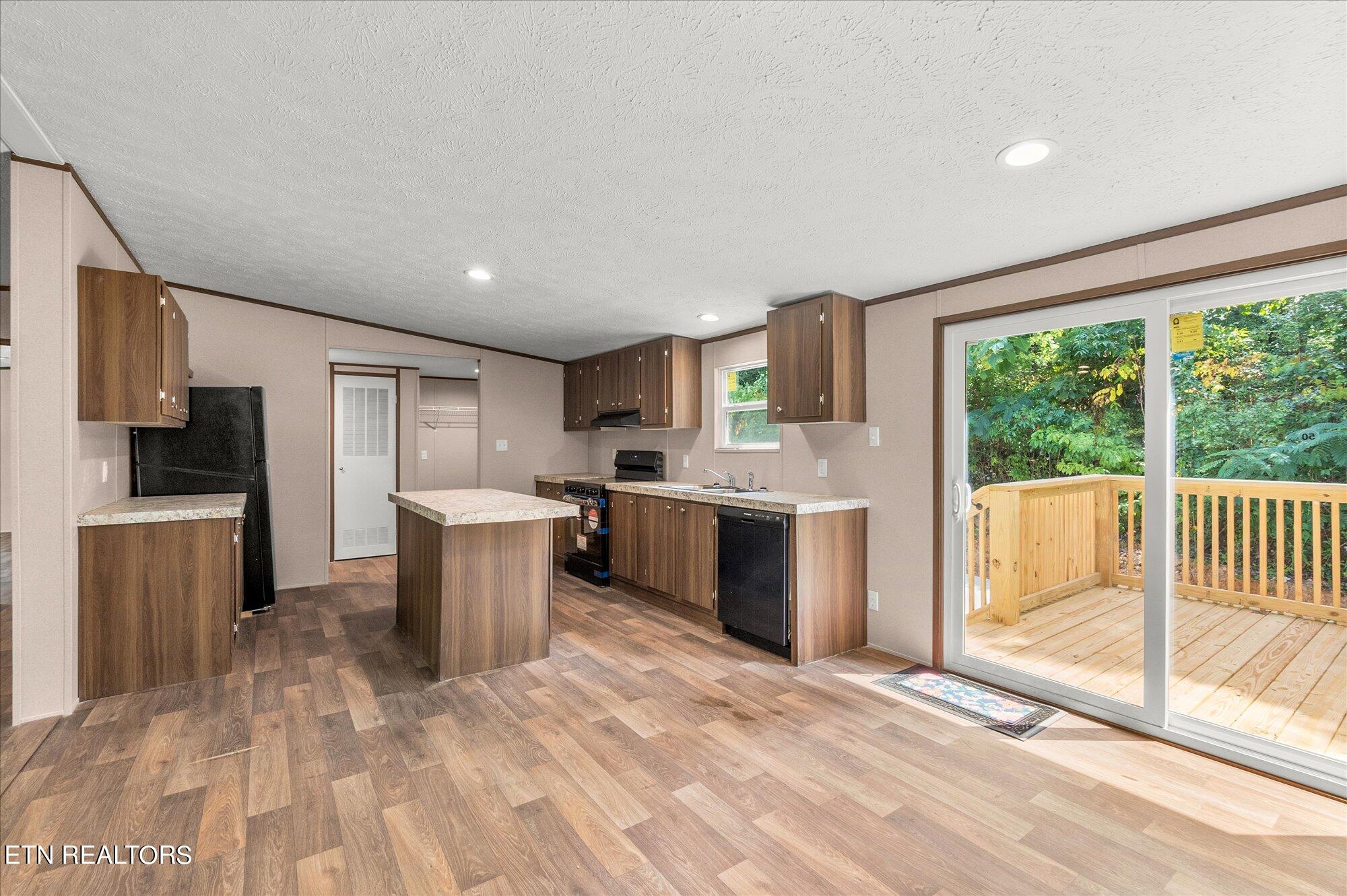 4316 McKamey Road Knoxville, TN 37921 - Photo 7 of 28 09-4318-McKamey-Rd-4316-Knoxville-TN-9