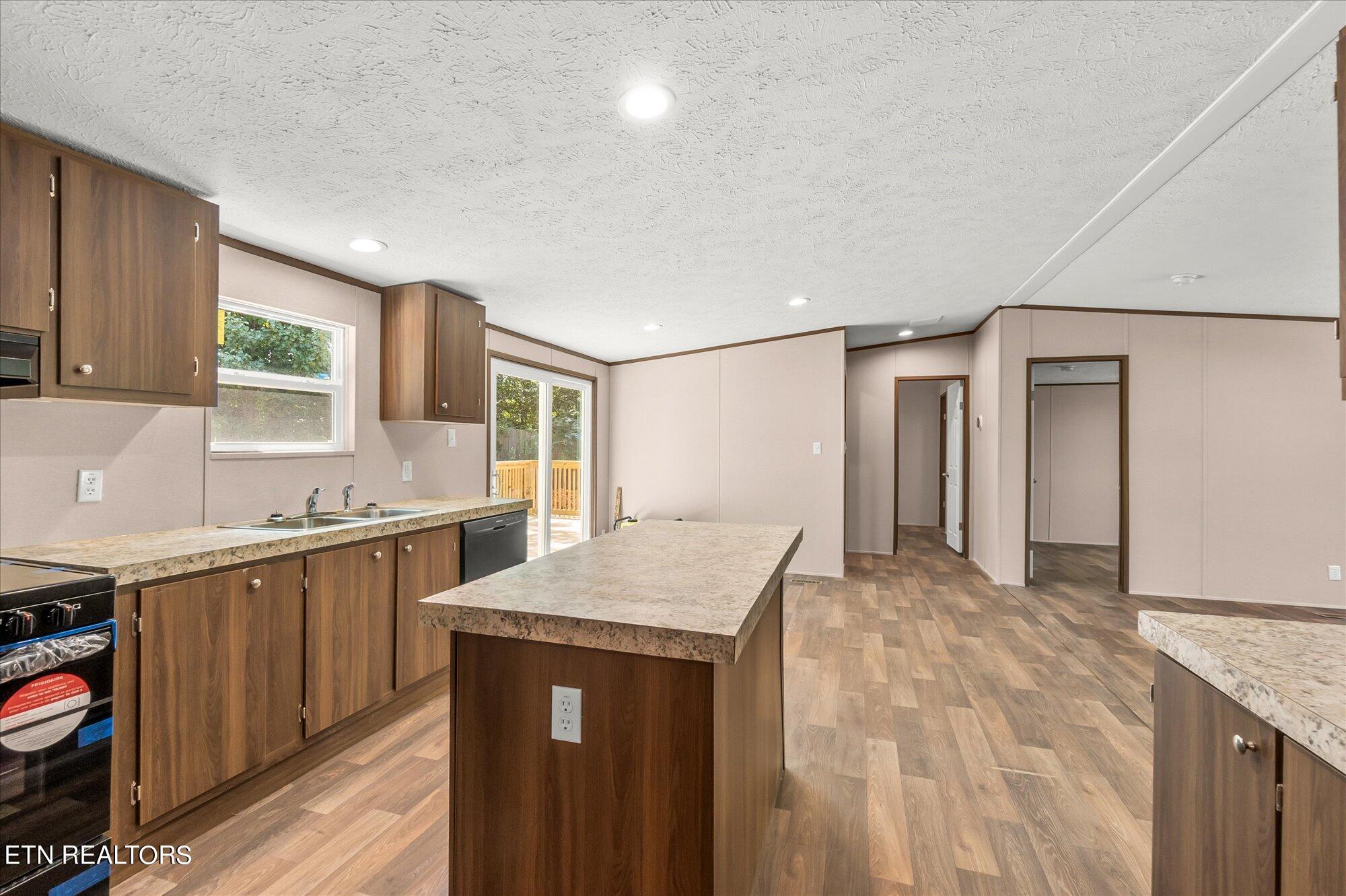 4316 McKamey Road Knoxville, TN 37921 - Photo 10 of 28 12-4318-McKamey-Rd-4316-Knoxville-TN-12