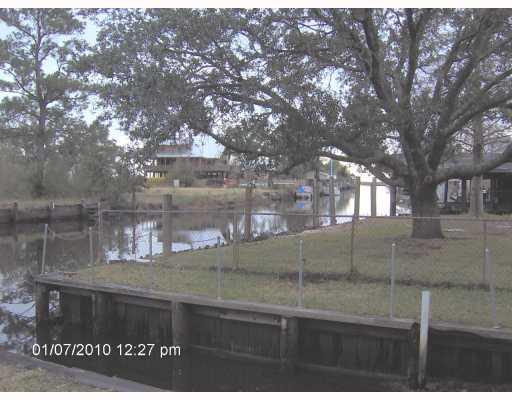 58610 Lake Road Lacombe, LA 70445 - Photo 4 of 12 Gallery Image 4