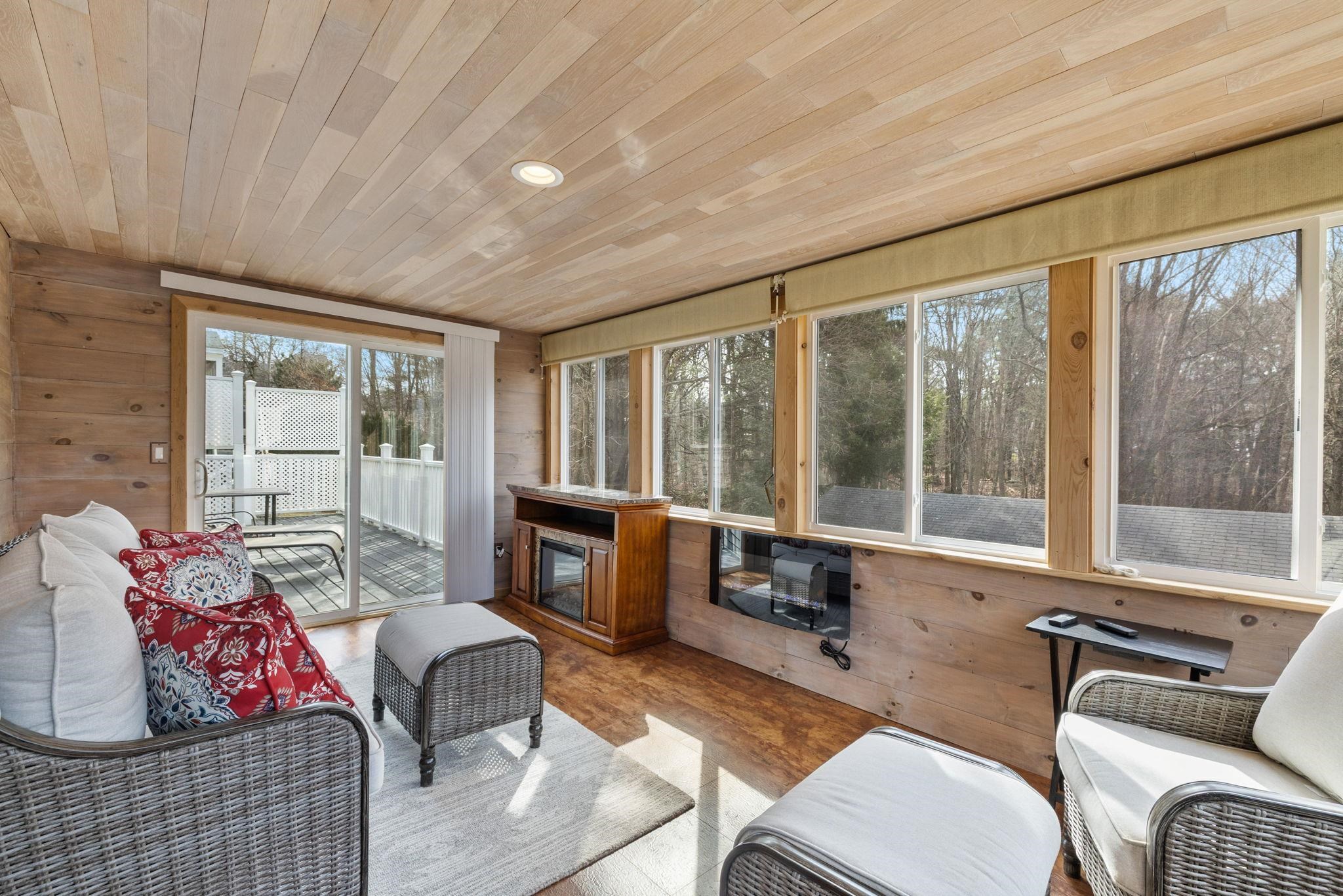 197 Kennard Road Manchester, NH 03104 - Photo 14 of 41