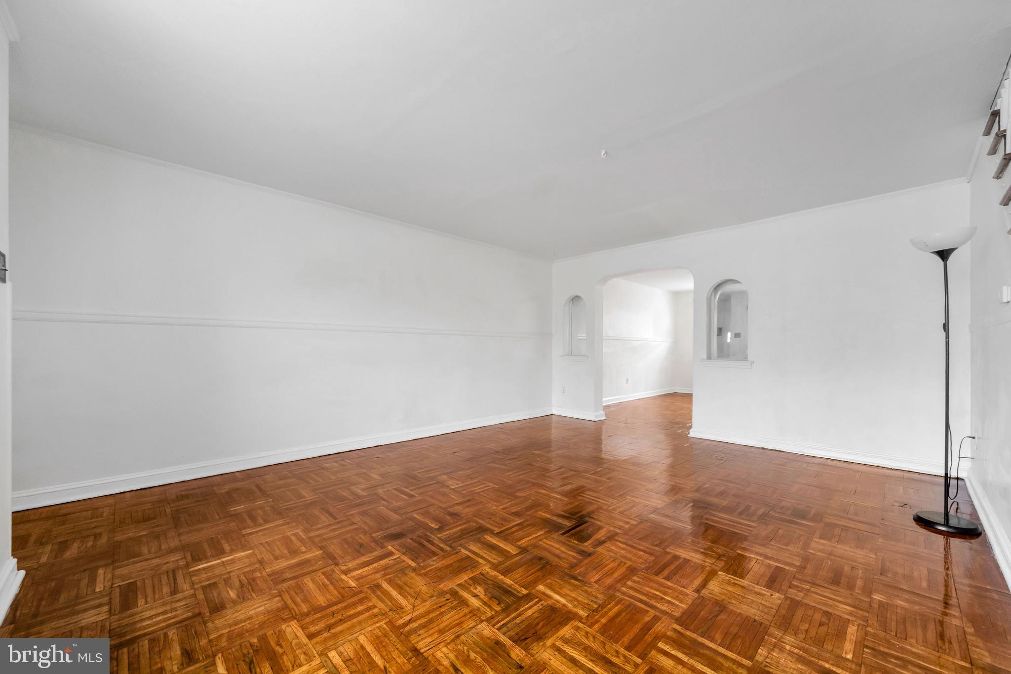 6846 Radbourne Road Upper Darby, PA 19082 - Photo 5 of 25 Gallery Image 5