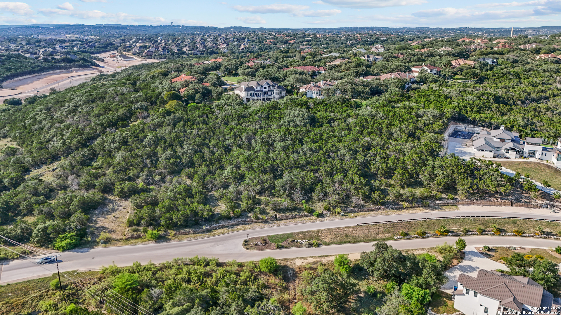 619 Winding Ravine San Antonio, TX 78258 - Photo 19 of 70