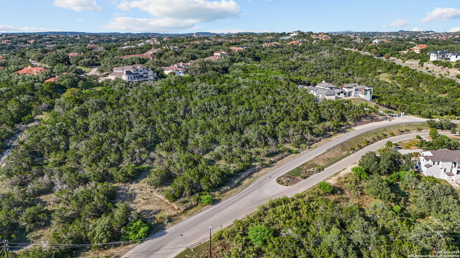 619 Winding Ravine San Antonio, TX 78258 - Photo 21 of 70