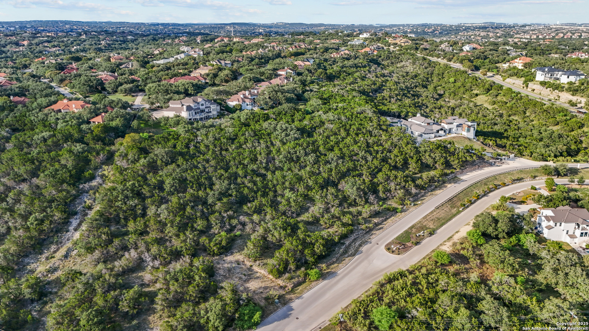 619 Winding Ravine San Antonio, TX 78258 - Photo 3 of 70