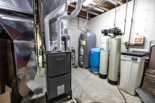 $664,900 | 4 South Fox Lake Drive East, Sherburn, MN 56171