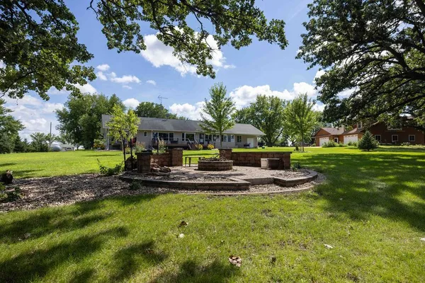 $649,900 | 4 South Fox Lake Drive East, Sherburn, MN 56171