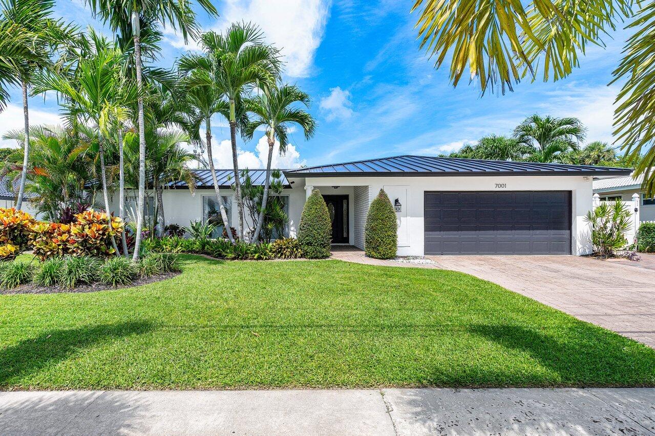 7001 Northeast 7th Avenue Boca Raton, FL 33487 - Photo 2 of 59 001-7001Northeast7thAvenue-BocaRaton-FL-