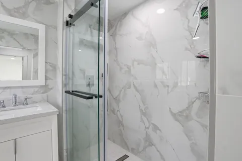 $465,000 | 139 Southwest 21st Way, Fort Lauderdale, FL 33312