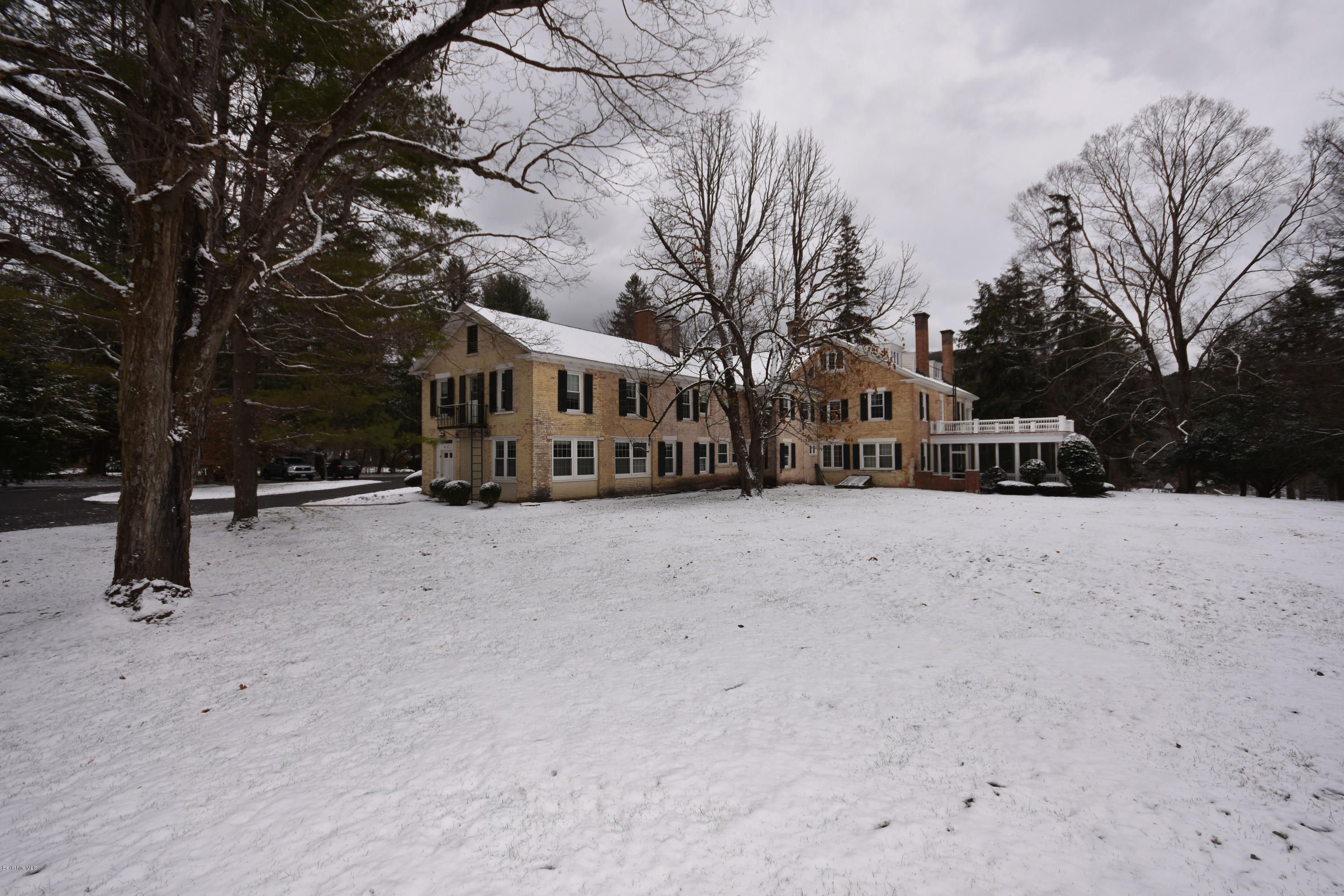 57 Main Street, Unit 8 Stockbridge, MA 01262 - Photo 22 of 33 Exterior