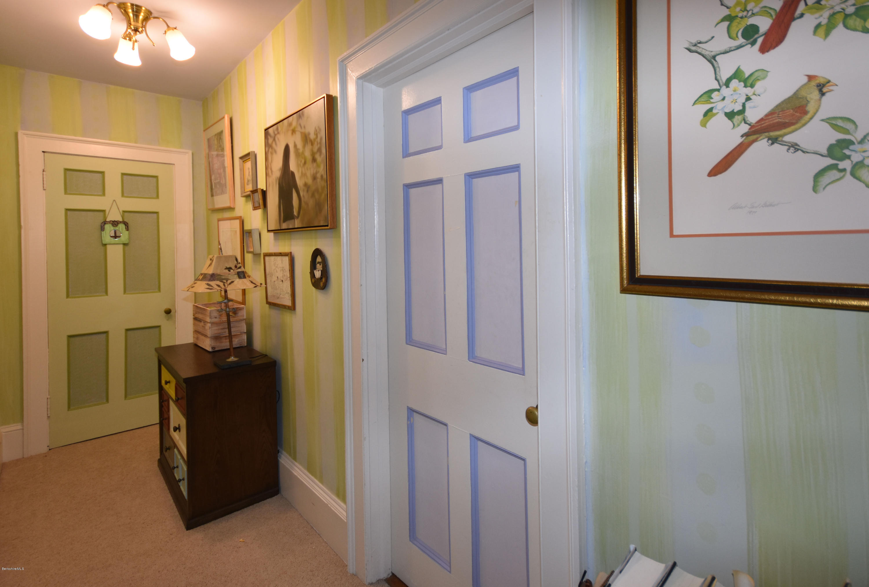 57 Main Street, Unit 8 Stockbridge, MA 01262 - Photo 4 of 33 Entry
